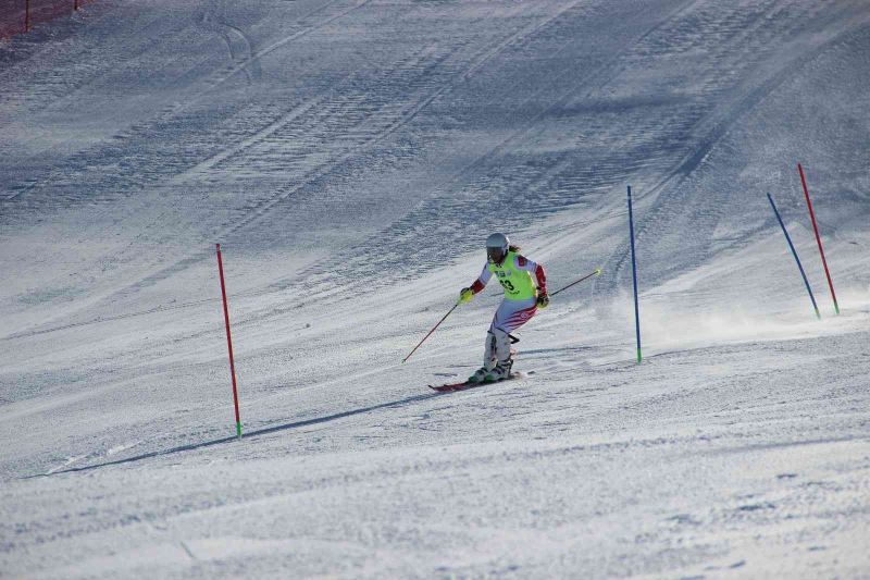 Pekin Olimpiyatları’nda kayak branşında Türkiye’yi temsil edecek sporcular belli oldu
