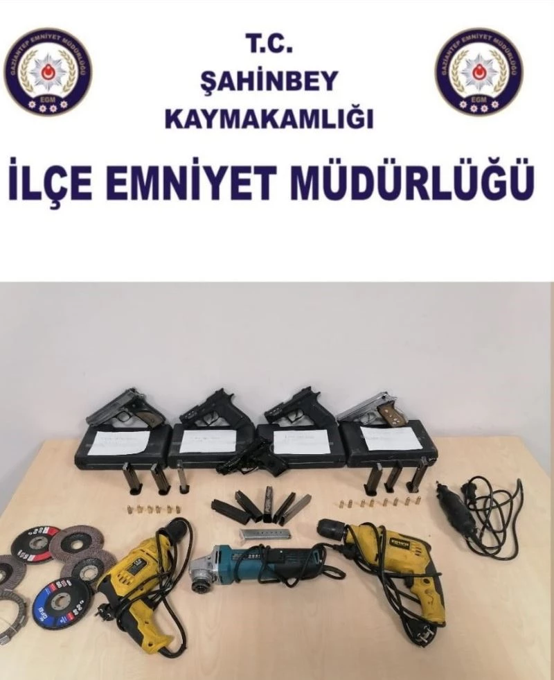 Şüphe üzerine durduruldu, üzerinden cephane çıktı
