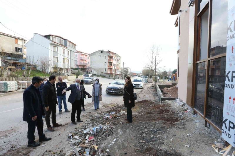 Başkan Aygün Derince’deki projeleri yerinde inceliyor
