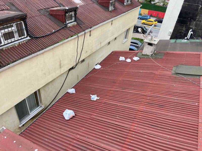 Esenyurt’ta 25 katlı lüks rezidansın sakinleri komşularını çıldırttı
