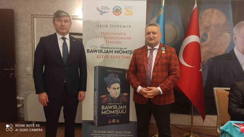 Hamit Özpolat’a anlamlı ödül
