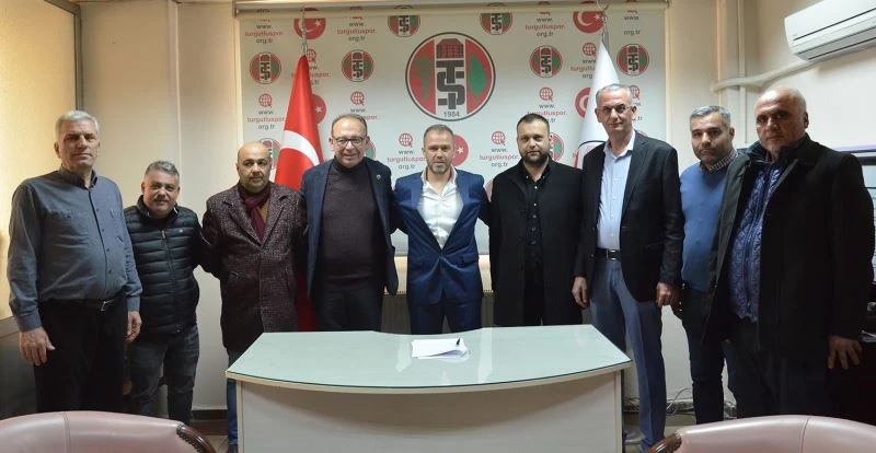 Turgutluspor, Nazım Gülay’a emanet
