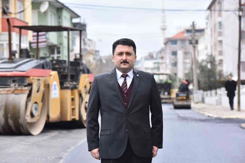 Altıeylül’ün yolları yenilenip iyileştiriliyor

