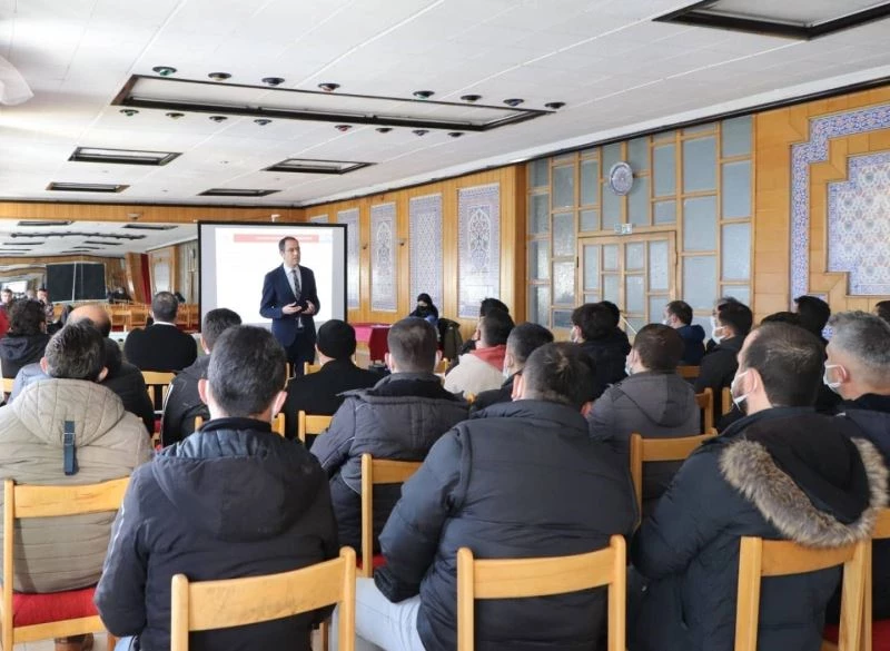 Acil sağlık hizmetleri personeline, 