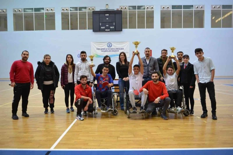 Paralimpik Sporlar Şenliği yoğun ilgi gördü
