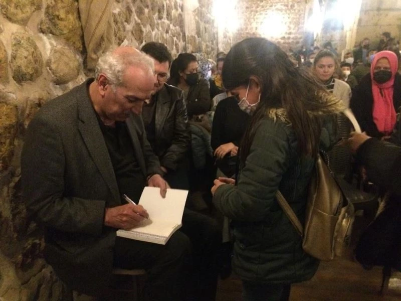 Bestami Yazgan dinleyicileri ile bir araya geldi
