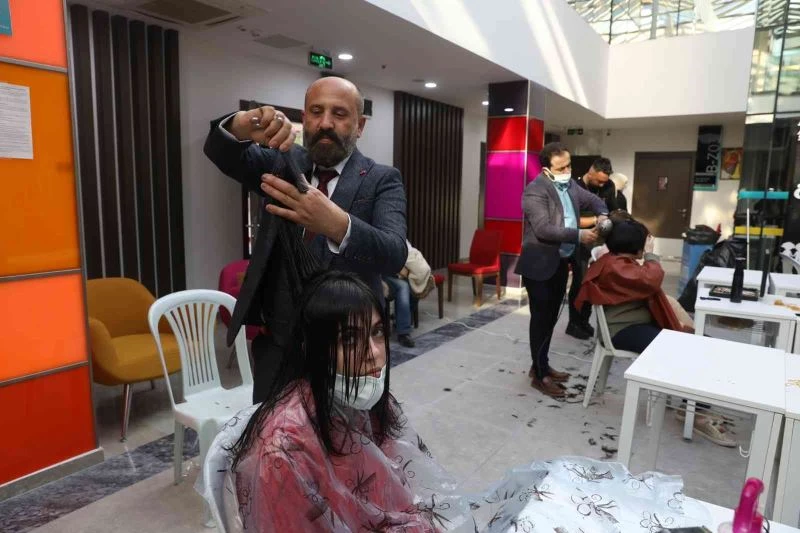 Etimesgut Belediyesi’nden 400 engelliye engelsiz hizmet
