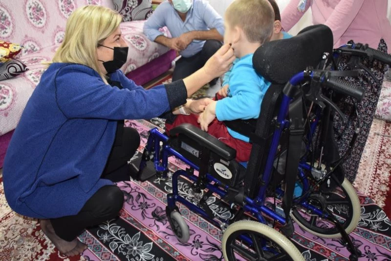 Yunusemre Belediyesi engellilerin hayatını kolaylaştırıyor
