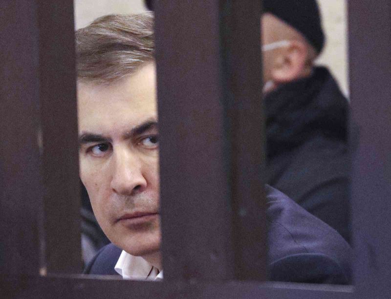 Gürcistan’ın eski Cumhurbaşkanı Saakaşvili yeniden cezaevine sevk edildi
