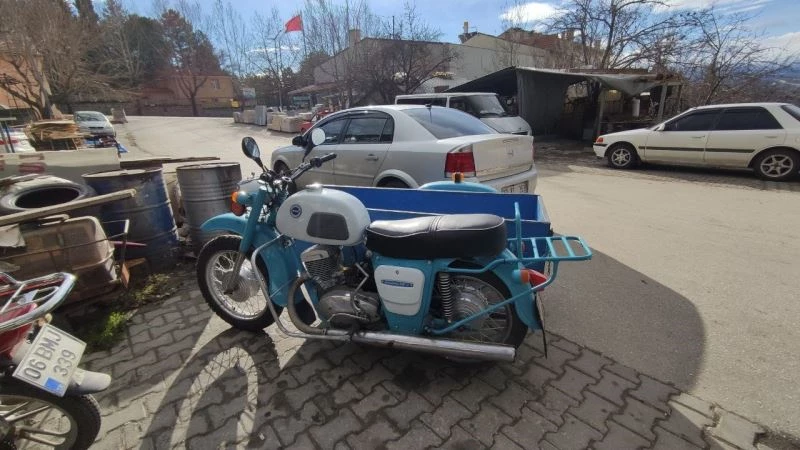 Babasından yadigar kaldı, 1978 model motosikleti devralamayacağını öğrence şoke oldu
