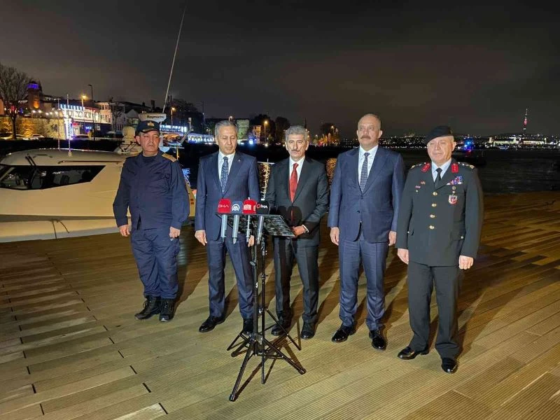 Bakan Yardımcısı İnce ve Vali Yerlikaya, Sahil Güvenlik İstanbul Grup Komutanlığını ziyaret etti
