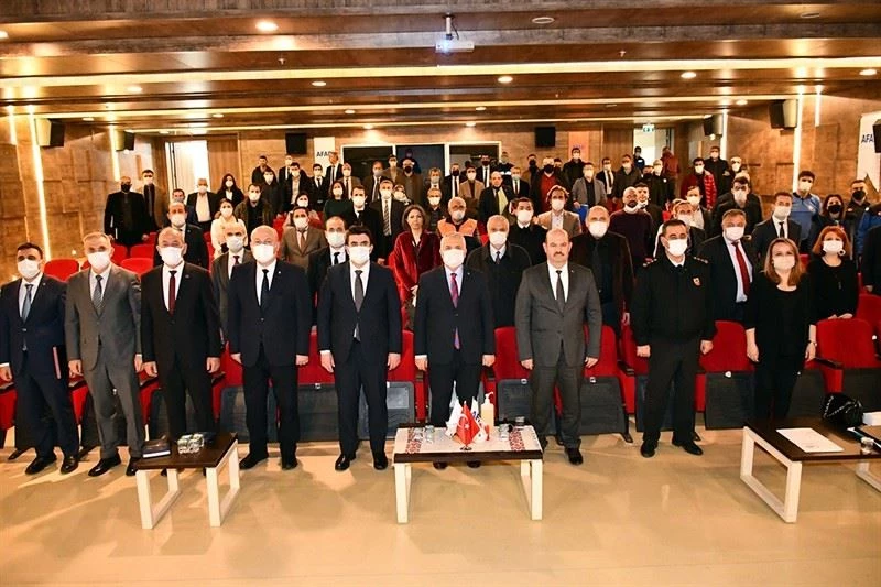 İRAP yıl sonu toplantısı
