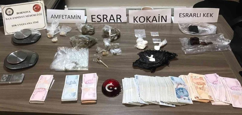 İzmir’de avukatın kullandığı araçtan çıkanlar pes dedirtti
