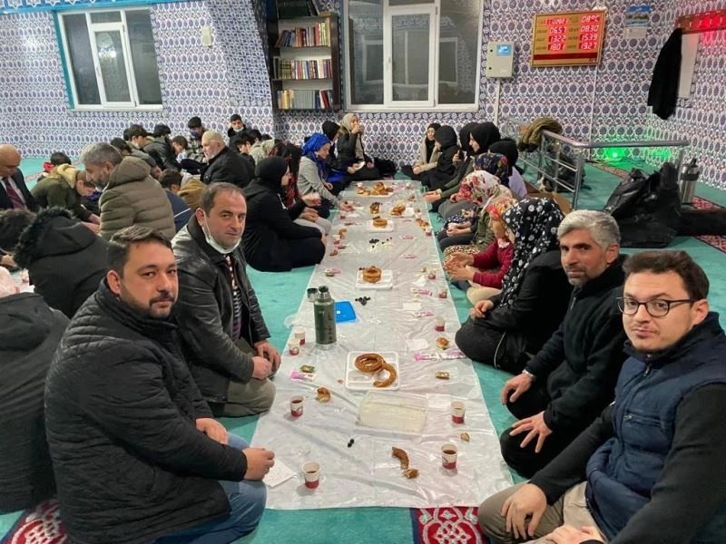 Şarköy’de İmam Hatipli öğrenciler sabah namazında buluştu
