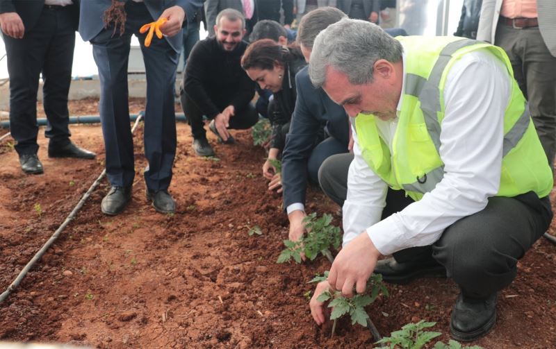 Şanlıurfa’da çiftçilere “suluk” desteği
