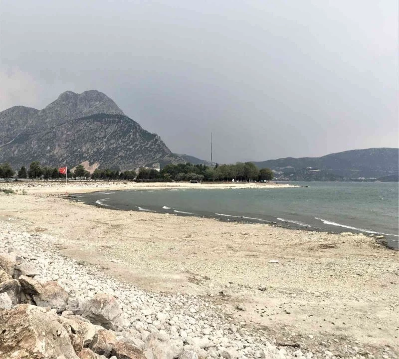 Eğirdir Gölü su kotu 914,93 metreye düştü
