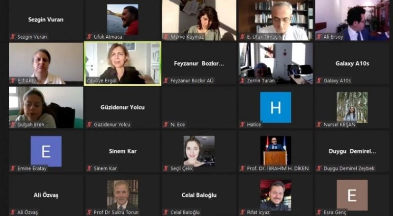 Eğitim Fakültesi’nden çevrim içi 