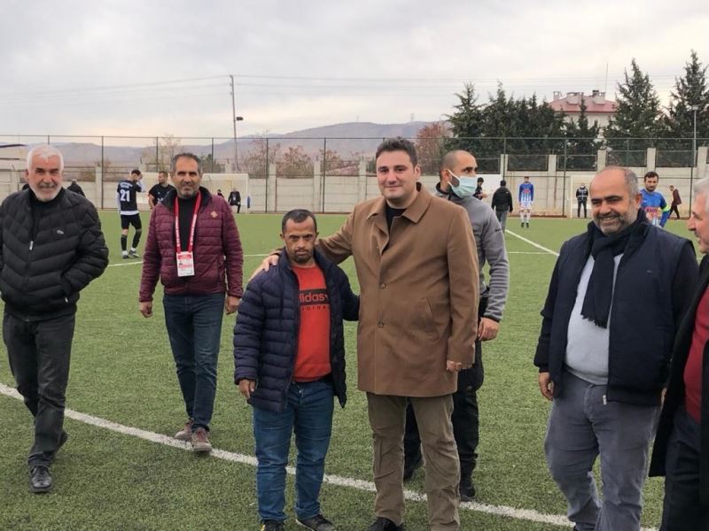 Kaymakam Sinanoğlu’ndan futbolculara destek çağrısı
