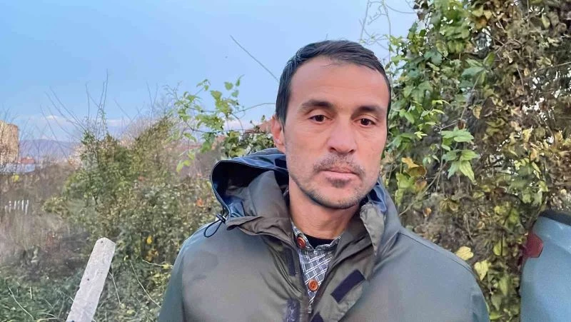 İki sürücü köpeği ezip yoluna devam etti, o anlar kamerada
