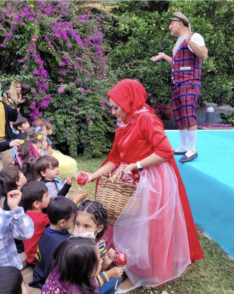 Oyuncak ve Sanat Atölyesi’nde anne ve çocuklar buluşuyor
