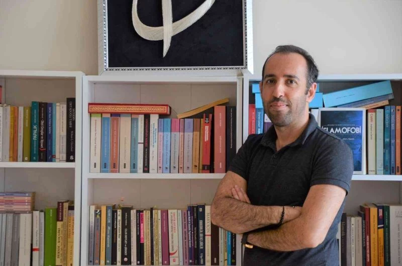 Doç. Dr. Palabıyık: “Kılıçdaroğlu, HDP ile birlikte Kürt halkına ihanet ediyor”
