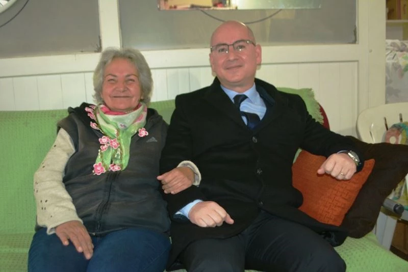 Ayvalık’ta Kaymakam Yaman’dan “Şefkatli” ziyaret
