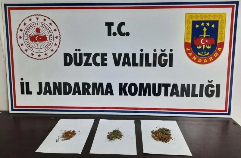 Jandarma Uyuşturucu kullanıcılarına göz açtırmıyor
