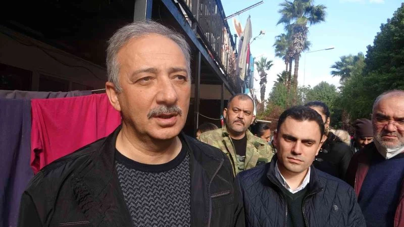 AK Parti Muğla il ve Marmaris ilçe yönetimi selzede aileleri yalnız bırakmadı
