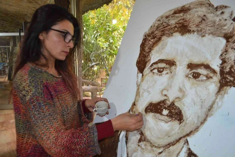 Batman’da kahve telvesi ve iğneyle yapılan resimlerden oluşturulan resim sergisi ilgi görüyor
