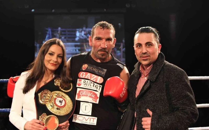 Fırat Arslan, Kıtalararası Şampiyonluğu’nu kazandı
