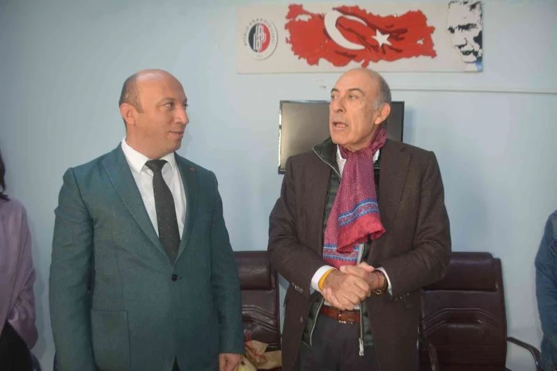 Muhtar Kent’ten Ayvalık’a STEM Atölyesi

