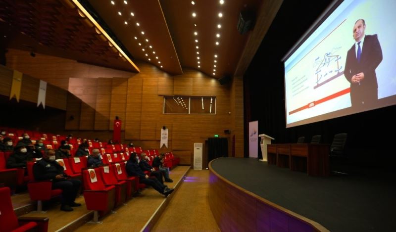 Van Büyükşehir Belediyesi personeline online biyosidal eğitimi
