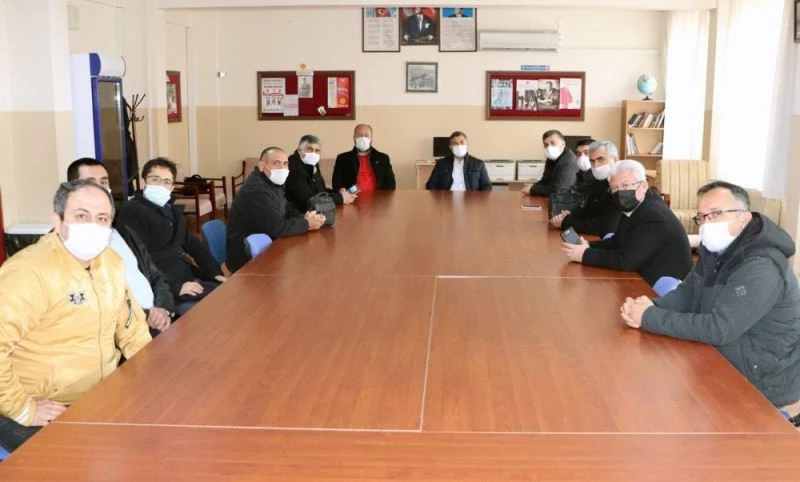 Uçak: Zorluklar dayanışmayla aşılır, sorunlar örgütlenerek çözülür
