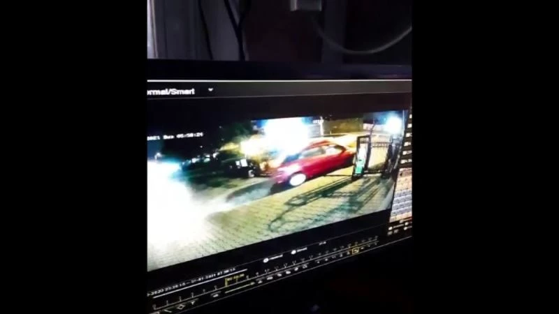 (ÖZEL) Pendik’te pes dedirten hırsızlık kamerada...Site sakiniymiş gibi davranıp otomobilleri çaldılar
