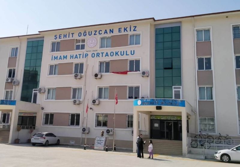 Şehit Oğuzcan Ekiz’in adı İmam Hatip Ortaokulunda yaşayacak
