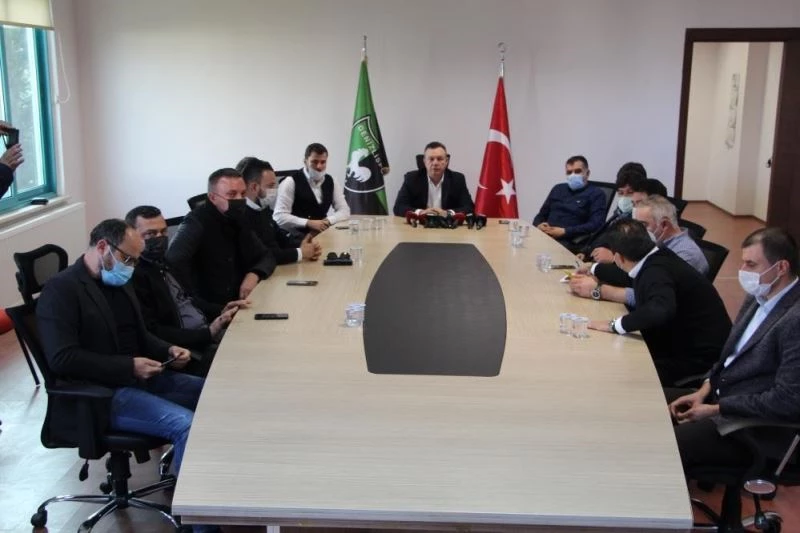 Denizlispor’da istifalar resmi olarak açıklandı
