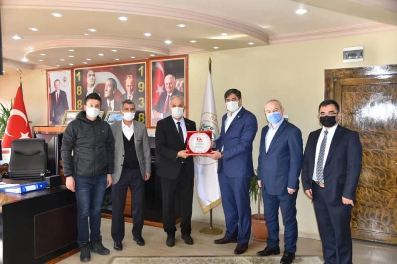 BEM-BİR SEN Genel Başkanı Uslu’dan Başkan Yaman’a ziyaret
