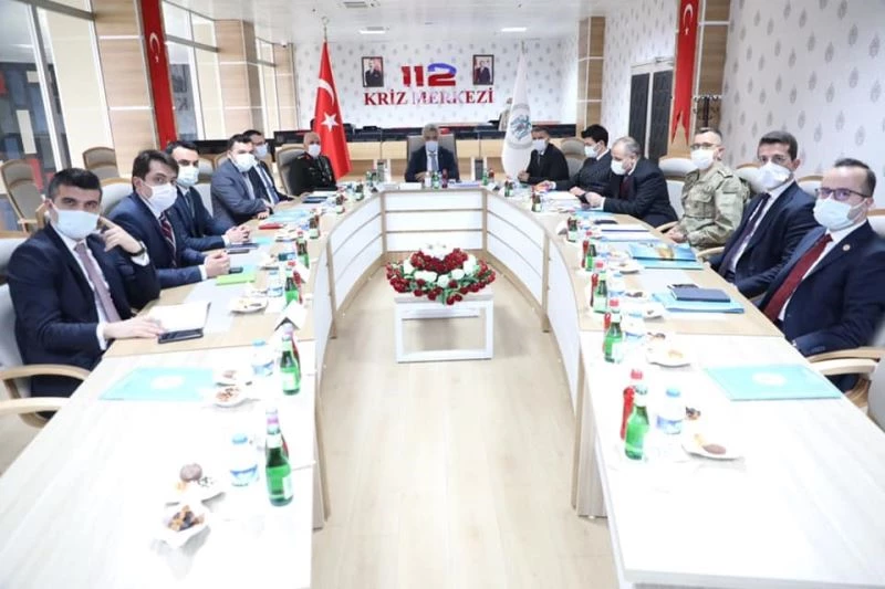 Erzincan’da İl Güvenlik ve Asayiş Koordinasyon ile Kaymakamlar toplantısı yapıldı
