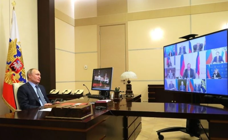 Rusya Devlet Başkanı Putin: “ABD’nin yeni yönetiminin New Start anlaşma vaadini yerine getirmesi memnuniyet verici”
