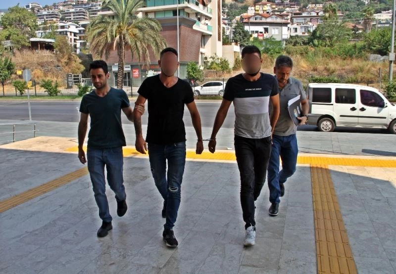 Alanya’da uyuşturucu taciri 2 kardeşe ceza yağdı
