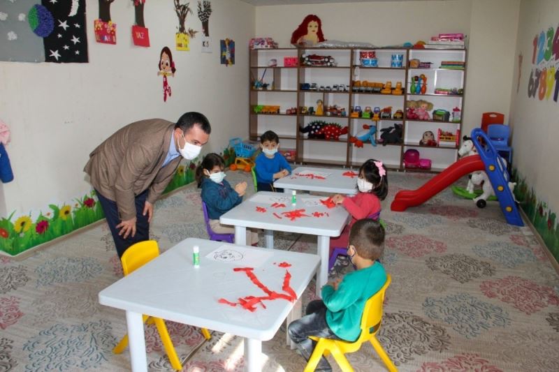Kaymakam Türkman’dan aile destek merkezi ve aşevine ziyaret
