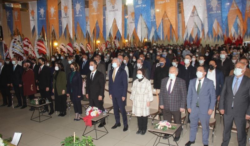 AK Parti Erzincan İl Gençlik Kolları’nda Kayser güven tazeledi
