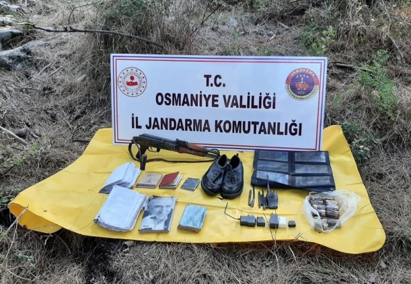 PKK’ya ait sığınakta mühimmat ve örgütsel doküman ele geçirildi
