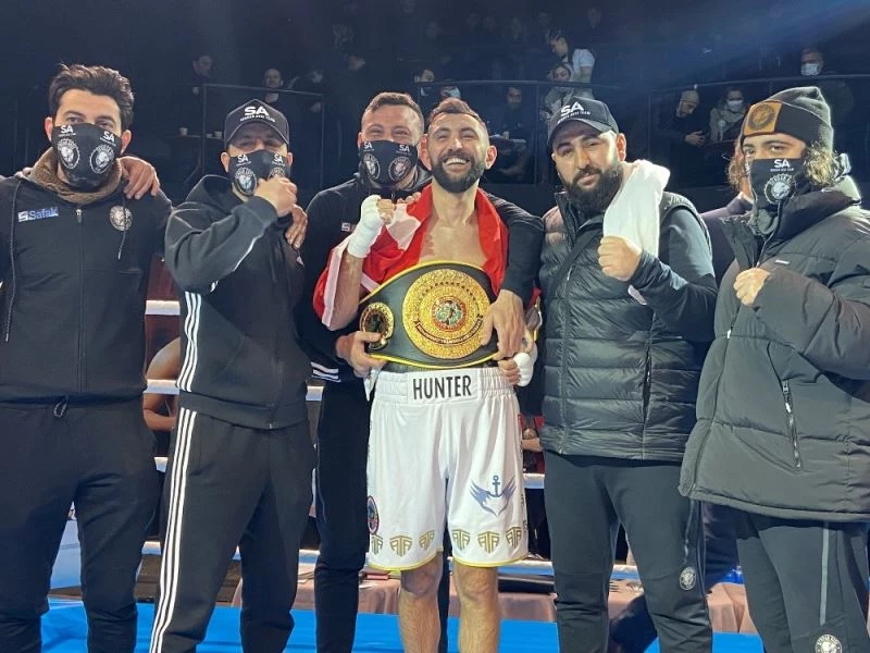 Ukrayna’da Türk boksörler ringe çıktı
