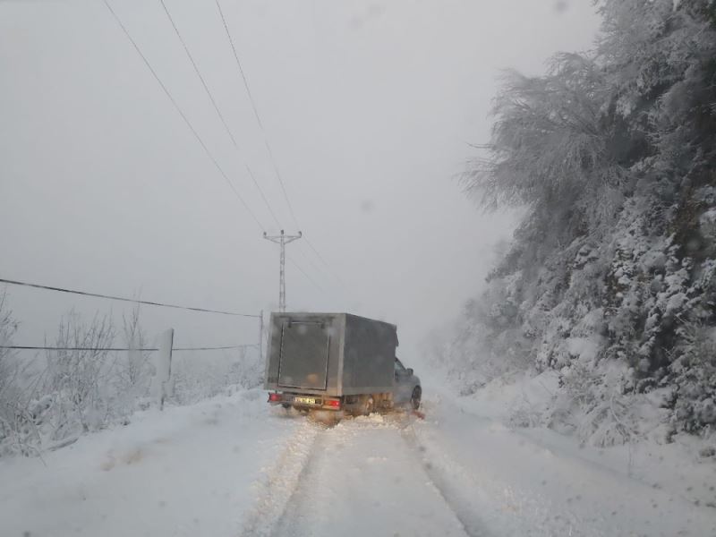 Kastamonu’da 613 köy yolu ulaşıma kapandı
