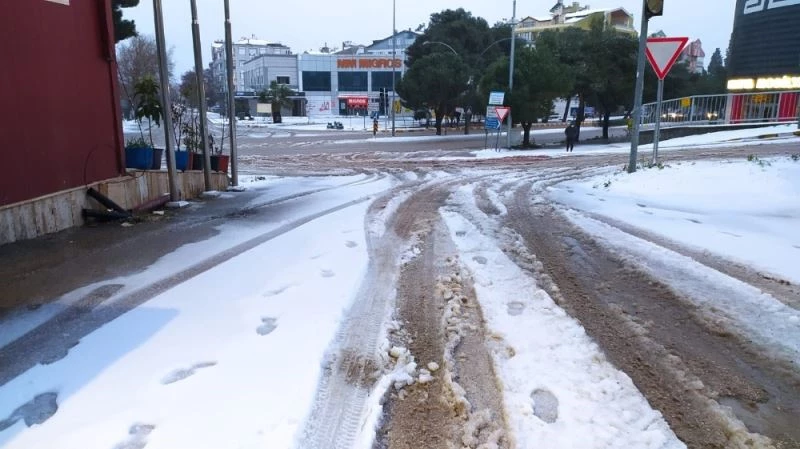 Kar yağışı Kapıdağ’da etkili oldu
