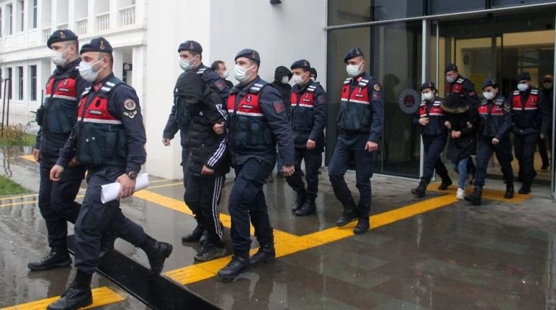 İkranur’u cinayet zanlısı 14 yaşındaki amcası ve halası tutuklanarak ceazevine gönderildi
