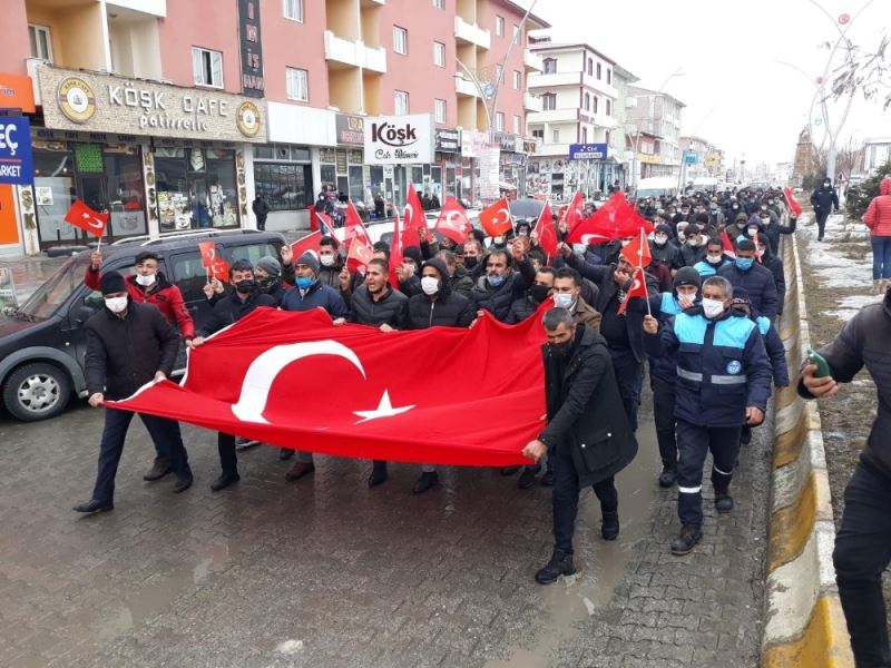 Çaldıran’da terör örgütü PKK’ya tepki yürüyüşü
