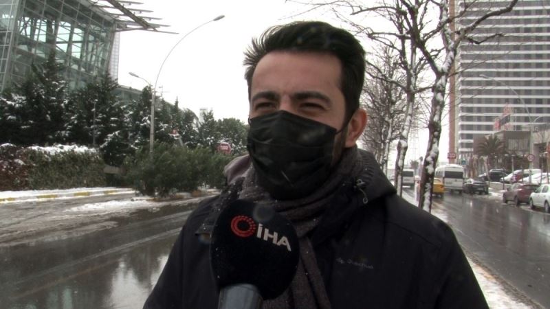 İstanbul’a yağan kar habercileri de zor durumda bıraktı
