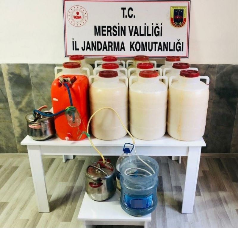 Mersin’de 485 litre sahte içki ele geçirildi
